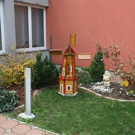 Guest house Letalisce