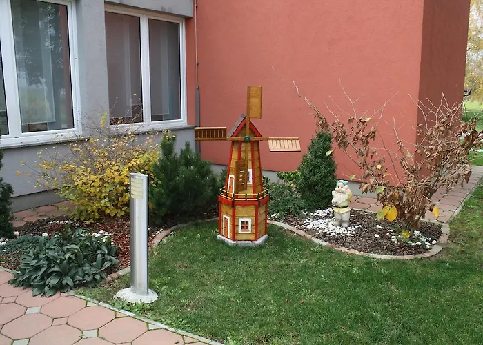 Guest house Letalisce